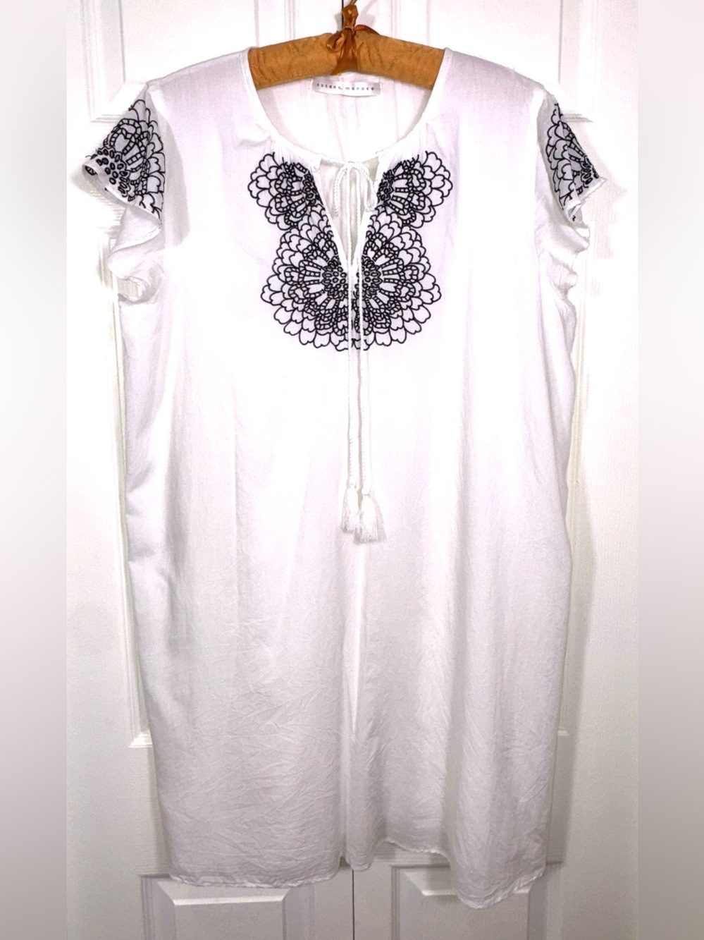 Susana Monaco Stefani Embroidered Swim Cover Up Dress Size 8 White Black